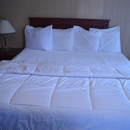 Parkview Motel Guelph Bagian luar foto