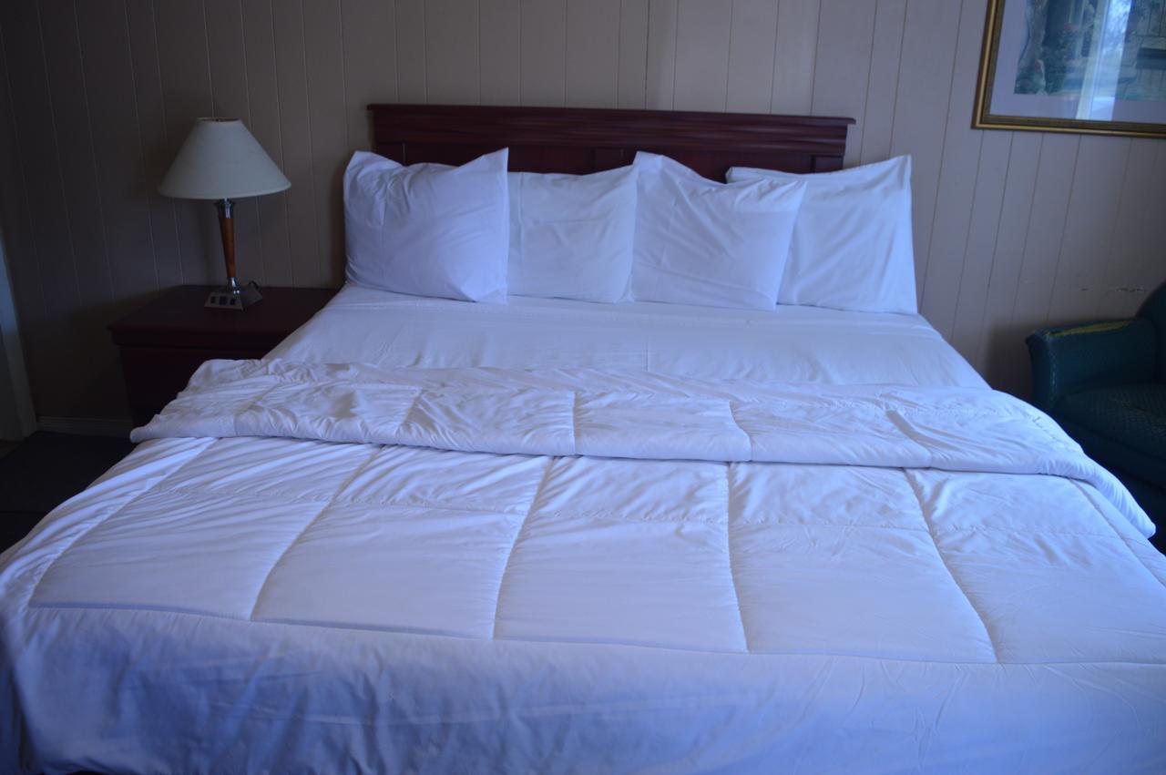 Parkview Motel Guelph Bagian luar foto