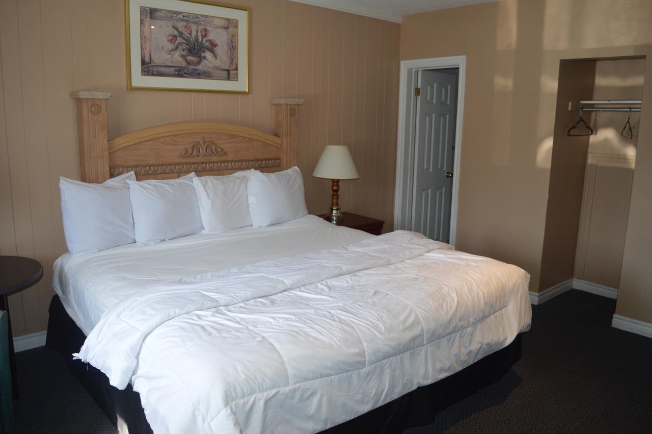 Parkview Motel Guelph Bagian luar foto